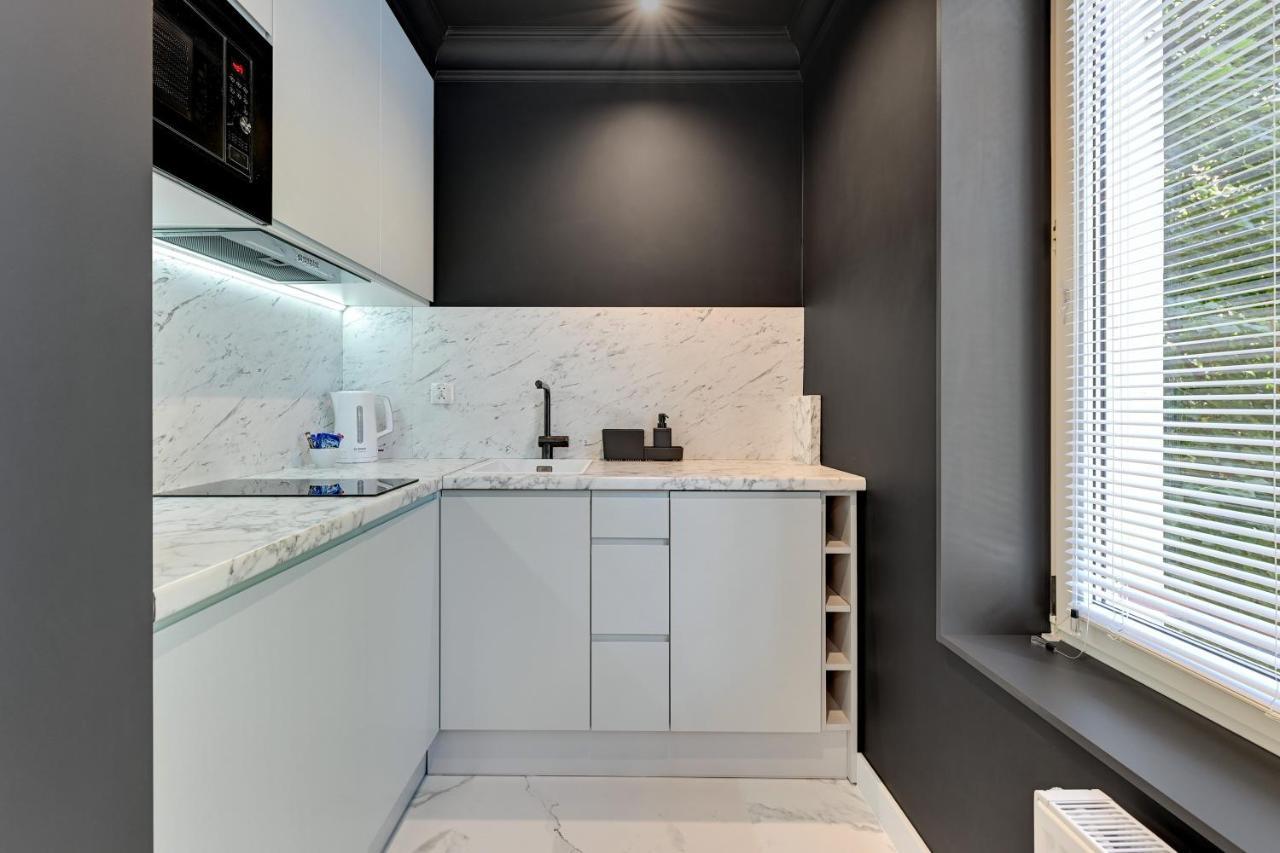 Grobla Charming Apartment By Downtown Apartments 그단스크 외부 사진